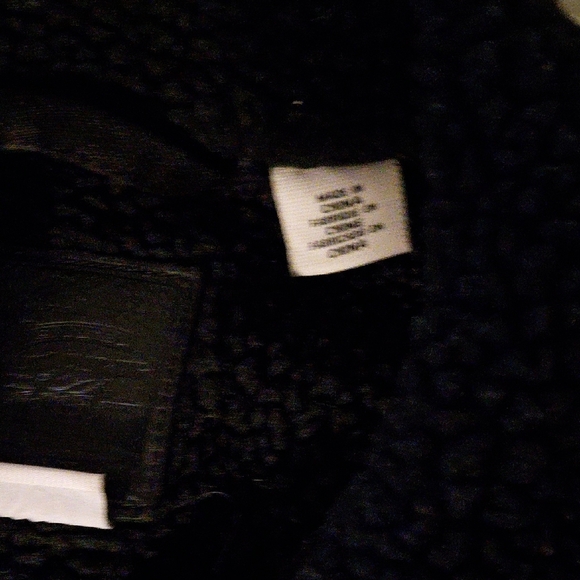Levi's Black Sherpa-Lined Jean Jacket - Picture 2 of 3
